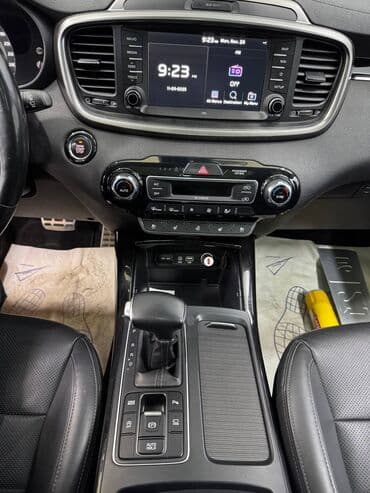 срочно продаю в связи с переездом: Kia Sorento: 2018 г., 2.2 л, Автомат, Дизель, Кроссовер — 9