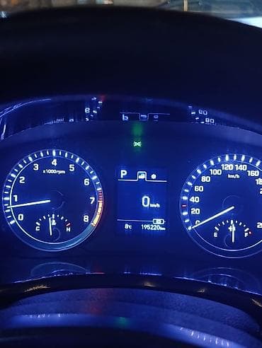 mitsubishi eclipse: Hyundai Sonata: 2019 г., Газ — 4