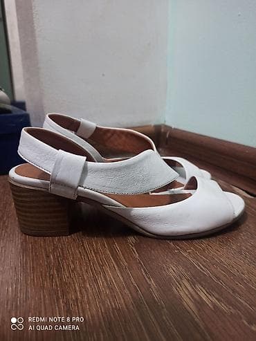 бу обув: Lion 37 размер, 2500сом,или обмен одела один раз.ботасы — 2