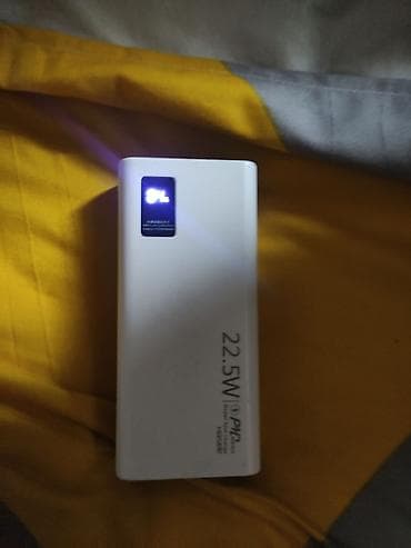 смарт часф: Повер банк. 30 000 mAh. Состояние хорошее. Цена 2000. Заряжает 4-5 — 1