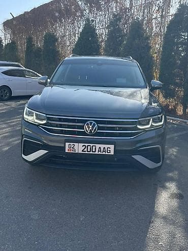 mazda 2000: Volkswagen Tiguan: 2022 г., Кроссовер — 1