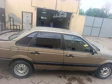 Volkswagen: Volkswagen Passat: 1991 г., Механика, Седан — 5