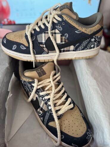 Мужские кроссовки, 45, Nike, Новый, цвет - Бежевый, Самовывоз