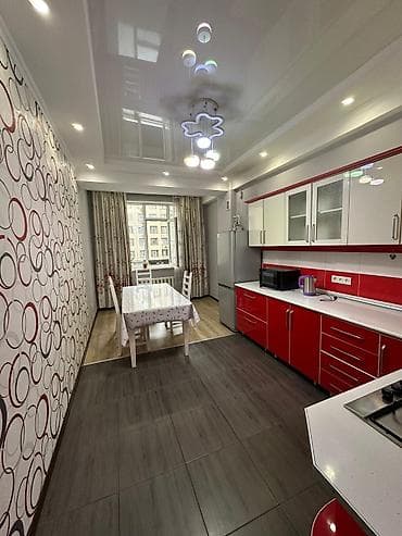 боконбаево: Уютная и современная квартира с яркой кухней и просторной спальней — 1