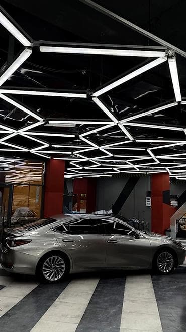 echo platz: Lexus ES: 2019 г., 2.5 л, Вариатор, Гибрид, Седан — 3