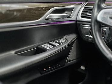 матиз автомат 3: BMW 740: 2019 г., 3 л, Автомат, Бензин, Седан — 6