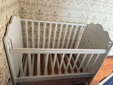 детскую кроватку икея: Детская кроватка с маятниковым механизмом продольного качания — 2