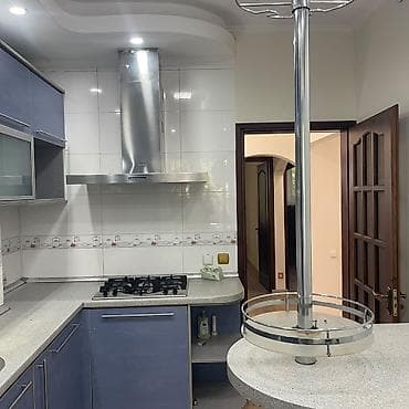 3: 3 комнаты, 70 м², 1000 мелочей (Карпинка) 105 серия, 1 этаж, Свежий ремонт — 1