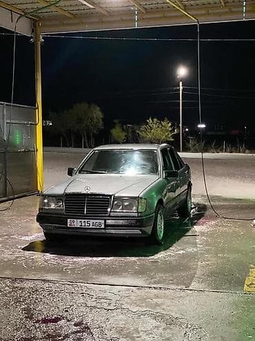 bazar kg: Mercedes-Benz W124: 1988 г., 2 л, Механика, Бензин, Седан — 10