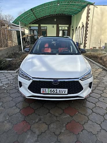 srv 2: BYD E2: 2021 г., 0.1 л, Автомат, Электромобиль, Кроссовер — 4