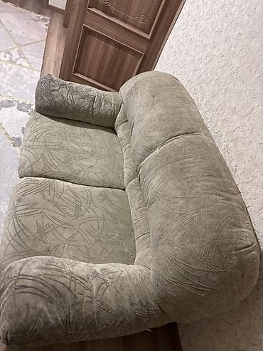 Эмерек: Түз диван, Колдонулган — 3