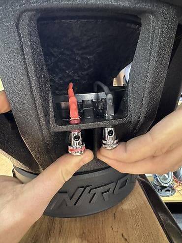 Магнитолы: Сабвуфер для автозвука NRG SPL SHOW N15‑S 5000 - Диаметр: 15" - — 9