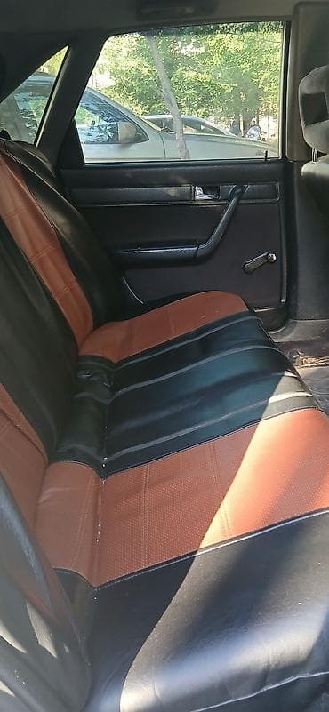 infinity fx35: Audi 100: 1992 г., 2.6 л, Седан — 6
