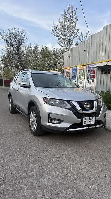 Nissan Rogue: 2018 г., 2.5 л, Вариатор, Бензин, Кроссовер