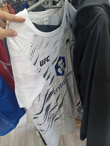 спорт оборудование: Рашгарды, снарядки, перчатки, шорты, бойцовские шорты, спортивное — 1