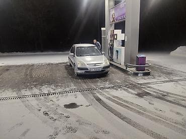 авто матор: Honda Civic: 2001 г., 1.7 л, Автомат, Бензин, Хэтчбэк — 4