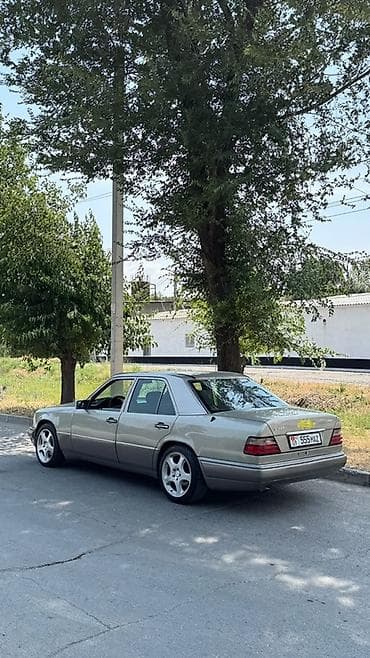 rx 5700xt: Mercedes-Benz W124: 1994 г., 2.2 л, Автомат, Бензин, Седан — 2