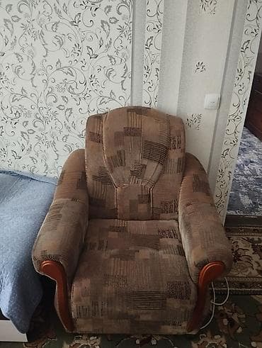 sofa bed: Комплект мягкой мебели, Б/у, Самовывоз, цвет - Коричневый — 2