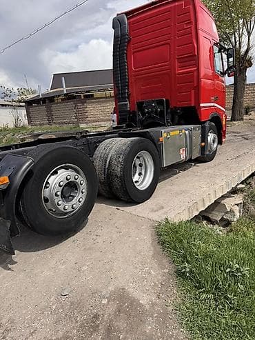 бампер на вольво: Тягач, Volvo, 2013 г., Без прицепа — 9