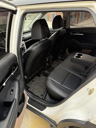 Продажа авто: Kia Seltos: 2019 г., 1.6 л, Автомат, Бензин — 9