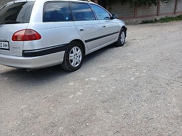 Продажа авто: Toyota Avensis: 2001 г., 1.8 л, Механика, Газ, Универсал — 1