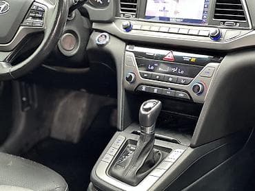 4355019 5: Hyundai Avante: 2018 г., 1.6 л, Автомат, Бензин, Седан — 7