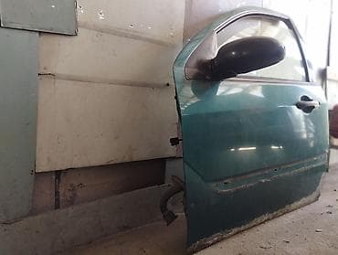 daewoo musso: Дверь Передняя левая Ford, Б/у, Оригинал — 2