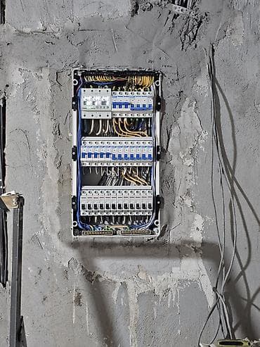 елект: Электрик. Больше 6 лет опыта — 10