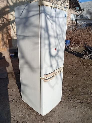 table fan: Холодильник Samsung, Б/у, Двухкамерный — 6