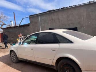 дом обмен на авто: Audi A6: 1998 г., 2.8 л, Автомат, Бензин, Седан — 1