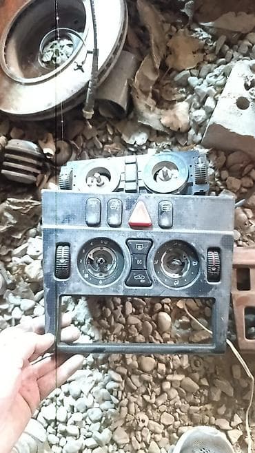 блок е34: Блок климат контроля Mercedes-Benz Оригинал — 1