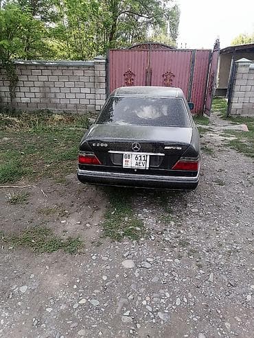 ом 364: Mercedes-Benz W124: 1992 г., 2 л, Механика, Бензин, Седан — 4