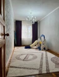 срочно срочно продаю: 3 комнаты, 58 м², 104 серия, 3 этаж — 4