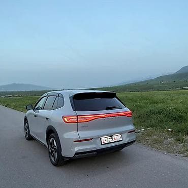 geely cool: Geely Galaxy E5: 2025 г., Электромобиль, Кроссовер — 6