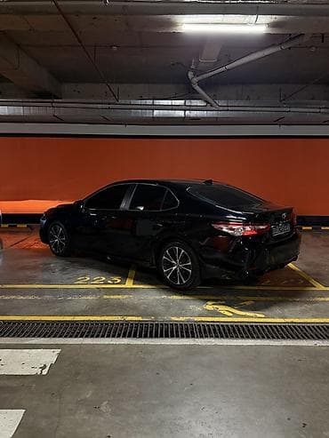 Транспорт: Toyota Camry: 2020 г., 2.5 л, Автомат, Бензин, Седан — 6