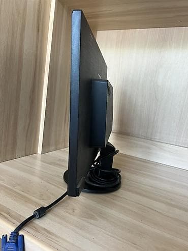surface pro 9: Монитор — 2