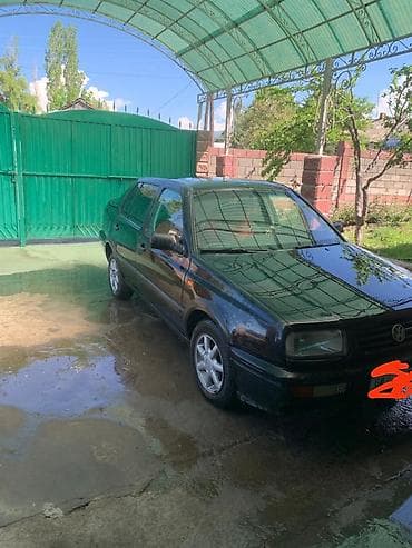 поворотник на мерс: Volkswagen Vento: 1994 г., Механика, Газ, Седан — 3