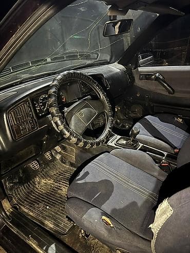 lexus nx 200: Volkswagen Passat: 1992 г., Механика, Седан — 1