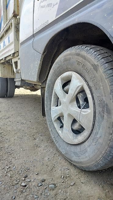 катер водный: Легкий грузовик, Hyundai, Стандарт — 3