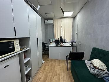 кабинет офис: Продажа офисов 154 м², Без ремонта, С мебелью, Без мебели, Многоэтажное здание, 1 этаж — 4