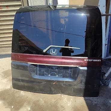 sprinter 4 4: Крышка багажника Honda, 2004 г., Б/у, Оригинал — 4