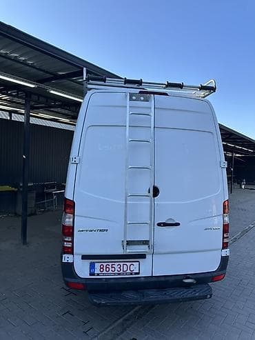 мереке авто: Mercedes-Benz Спринтер: 2018 г., 2.1 л, Кол менен иштөөчү, Дизель, Van — 4
