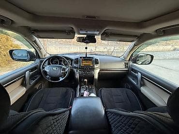 авто ижара: Toyota Land Cruiser: 2010 г., 4.7 л, Автомат, Бензин, Жол тандабас — 7