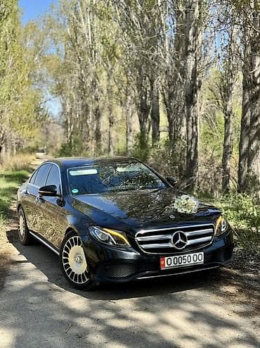 насадки глушителя: Mercedes-Benz E-Class: 2018 г., Седан — 3