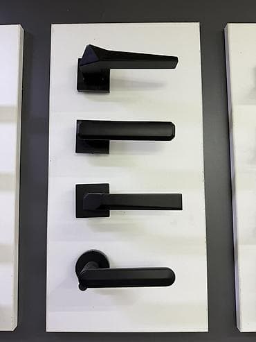 Дверная ручка, Для межкомнатных дверей, Металлические, Без установки