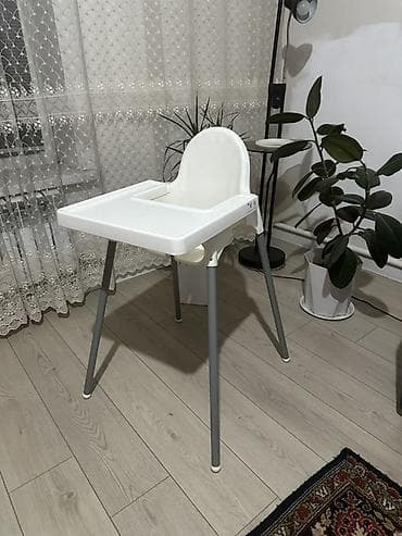 Детская мебель: Стульчик для кормления, Б/у, Ikea, Пластик, цвет - Белый, Самовывоз, Платная доставка — 1