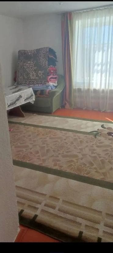 сдаю ош базар: 63 м², 3 комнаты, Парковка, Забор, огорожен — 7