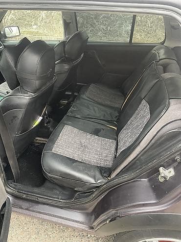 крыло нексия 1: Volkswagen Vento: 1993 г., 1.8 л, Механика — 6