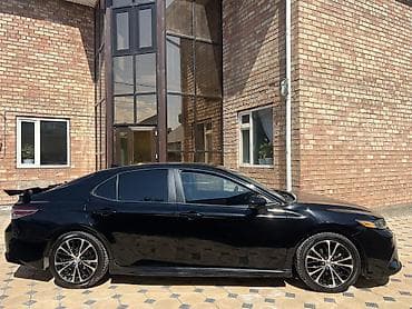 Продажа авто: Toyota Camry: 2019 г., 2.5 л, Автомат, Бензин, Седан — 2