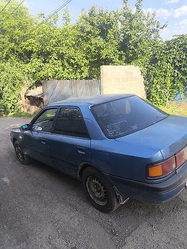 Продажа авто: Mazda 323: 1990 г., 1.5 л, Механика, Бензин, Седан — 2